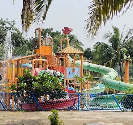 The Great Escape Water Park<br>₹850
